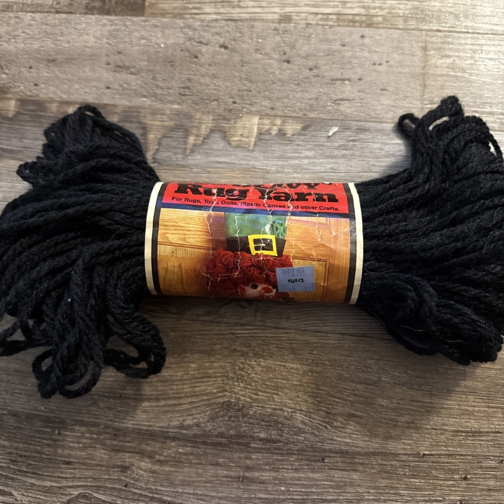 Vintage - Aunt Lydia's - Heavy Rug Yarn - Black- #0825 Dye Lot 509331 1.37 OZ